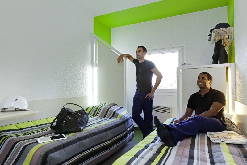 Kyriad Direct Dijon Sud - Chenôve Exteriör bild