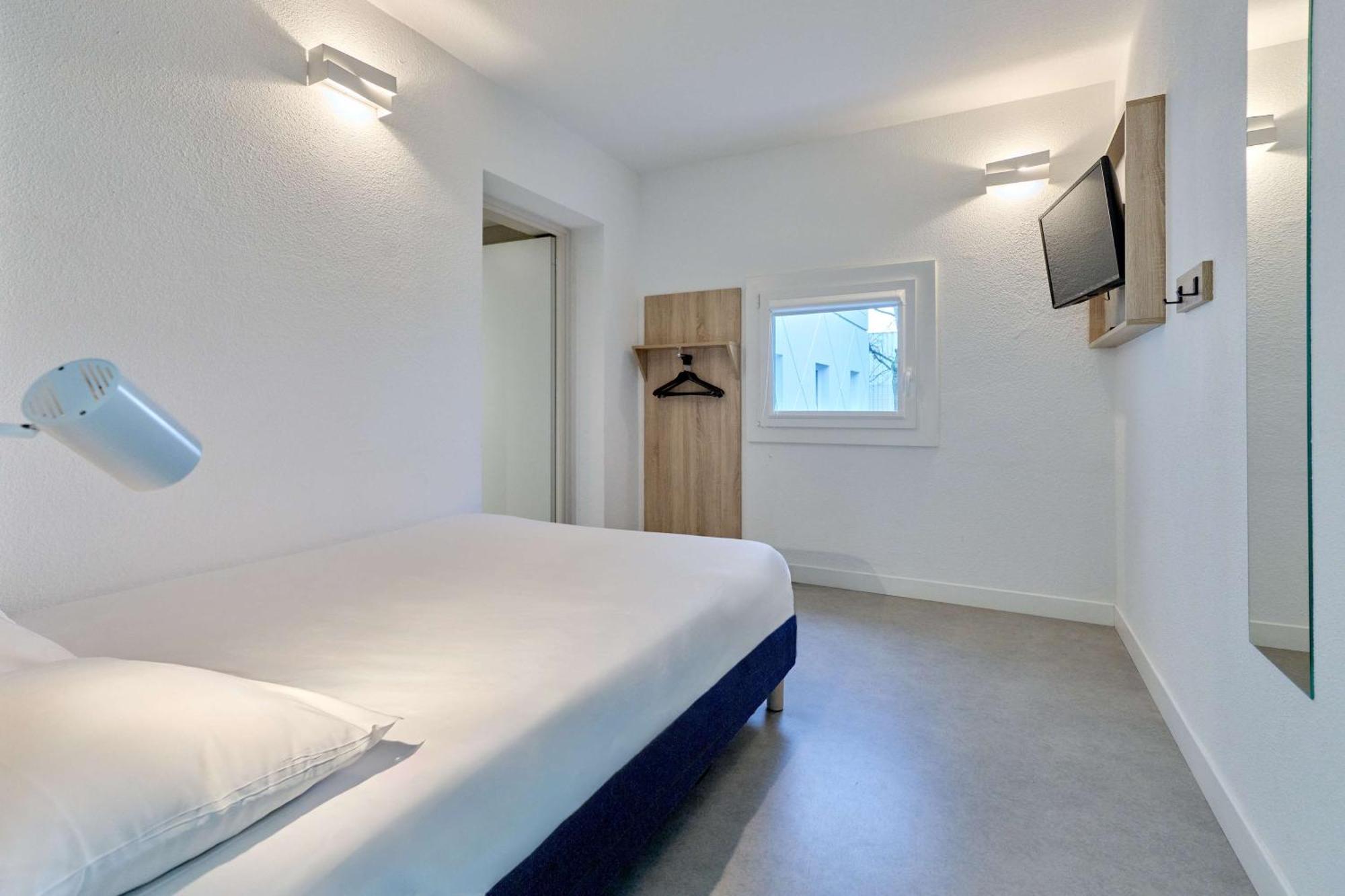 Kyriad Direct Dijon Sud - Chenôve Exteriör bild